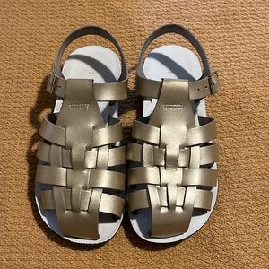 Little girls salt water sandals size 1